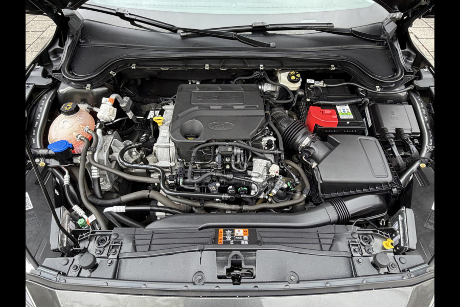 Ford FOCUS Wagon BWJ 2019 | 1.0T 126PK Titanium Bus AUTOMAAT | TREKHAAK | PANO DAK | LEER | LED | NAVI | CLIMA | STOEL&STUUR VERW | PDC | DONKER GLASS |