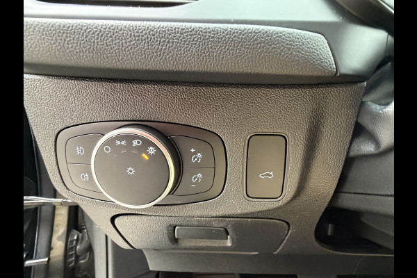 Ford FOCUS Wagon BWJ 2019 | 1.0T 126PK Titanium Bus AUTOMAAT | TREKHAAK | PANO DAK | LEER | LED | NAVI | CLIMA | STOEL&STUUR VERW | PDC | DONKER GLASS |