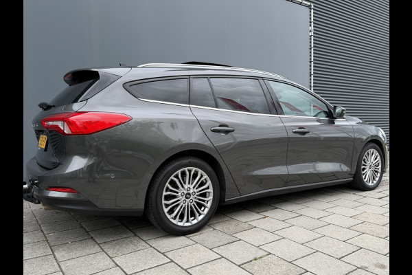 Ford FOCUS Wagon BWJ 2019 | 1.0T 126PK Titanium Bus AUTOMAAT | TREKHAAK | PANO DAK | LEER | LED | NAVI | CLIMA | STOEL&STUUR VERW | PDC | DONKER GLASS |