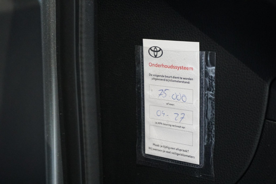 Toyota Aygo X 1.0 VVT-i MT Play + CAMERA / ADAPTIEVE CRUISE / CARPLAY