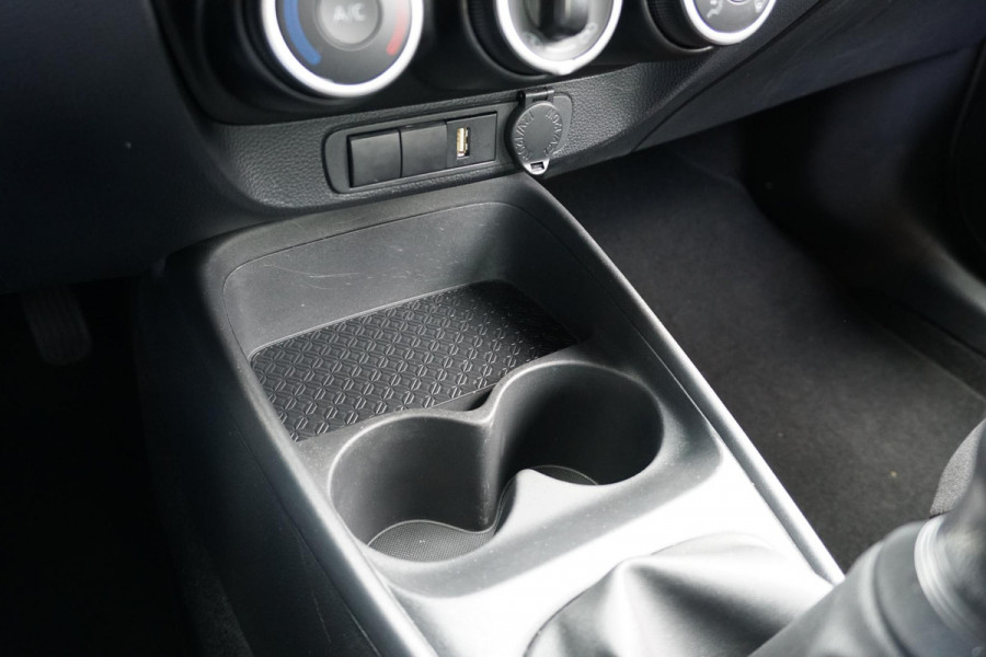 Toyota Aygo X 1.0 VVT-i MT Play + CAMERA / ADAPTIEVE CRUISE / CARPLAY