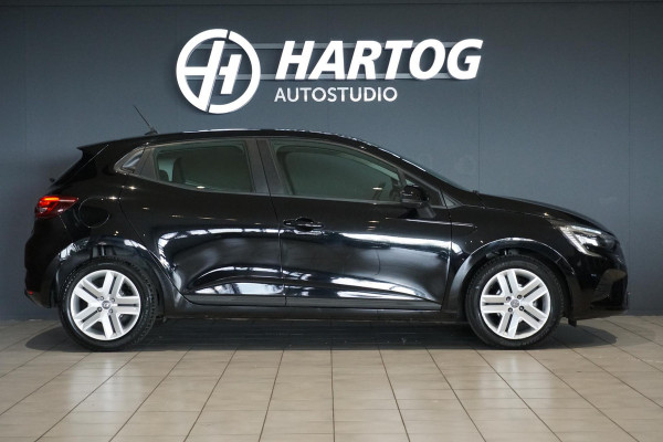 Renault Clio 1.0 TCe Zen + CARPLAY / PDC / NAVIGATIE