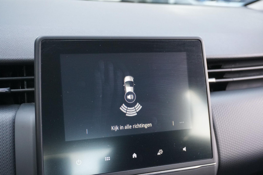 Renault Clio 1.0 TCe Zen + CARPLAY / PDC / NAVIGATIE
