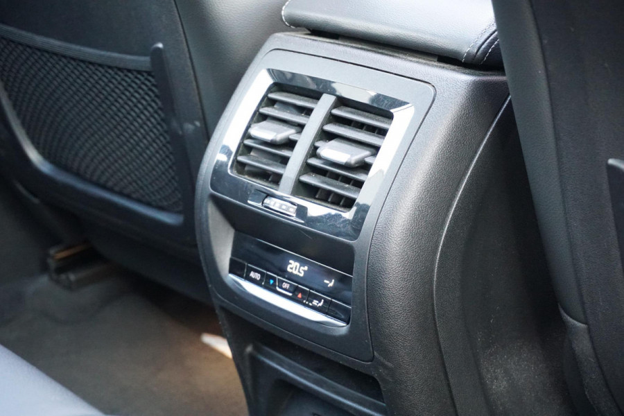 BMW iX3 High Executive 80 kWh + PANO / TREKHAAK / 360 CAMERA / HEAD-UP / PREMIUM AUDIO