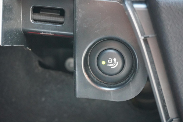 BMW iX3 High Executive 80 kWh + PANO / TREKHAAK / 360 CAMERA / HEAD-UP / PREMIUM AUDIO