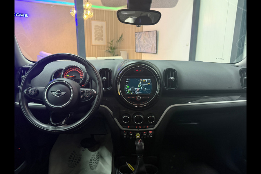 MINI Countryman Cooper S E ALL4 AUT SOH 94,8 | 224pk | PHEV | Midnight Black Metallic | Navi | Park Assist