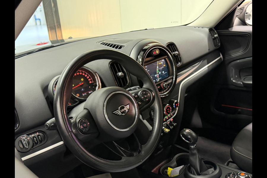 MINI Countryman Cooper S E ALL4 AUT SOH 94,8 | 224pk | PHEV | Midnight Black Metallic | Navi | Park Assist