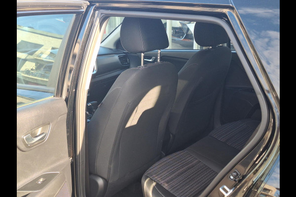 Kia Stonic 1.0 T-GDi Automaat DynamicLine | Stoel + Stuurverwarming, Navigatie, Parkeersensoren, Camera, Climate control