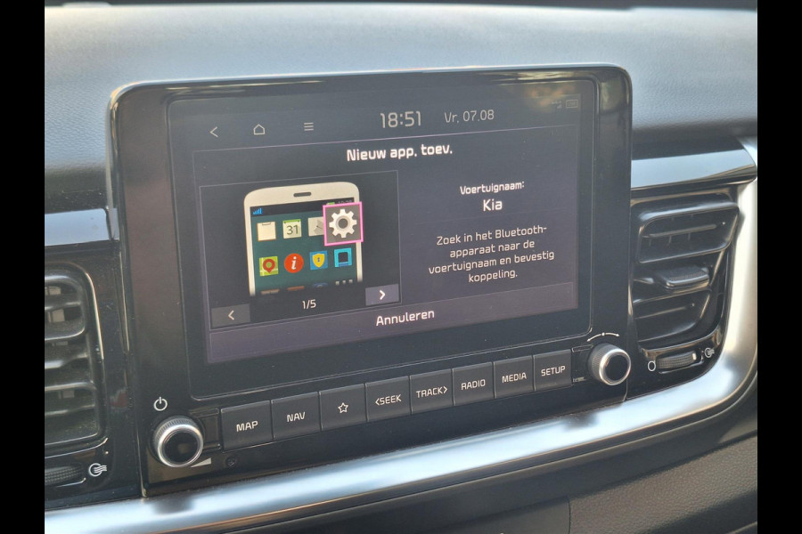 Kia Stonic 1.0 T-GDi Automaat DynamicLine | Stoel + Stuurverwarming, Navigatie, Parkeersensoren, Camera, Climate control
