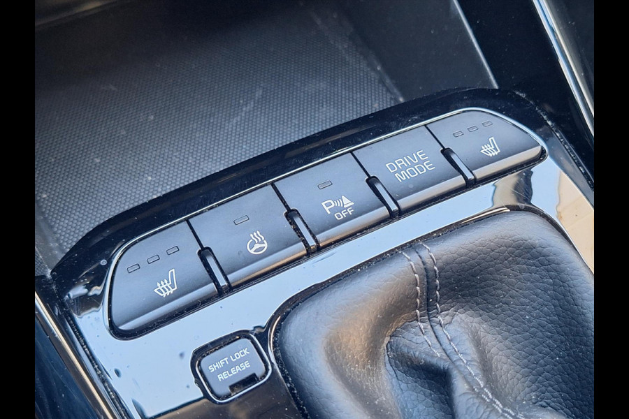 Kia Stonic 1.0 T-GDi Automaat DynamicLine | Stoel + Stuurverwarming, Navigatie, Parkeersensoren, Camera, Climate control