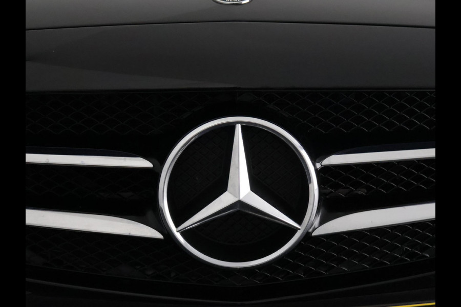 Mercedes-Benz C-Klasse Estate 180 Sport Edition | Burmester Audio | Navigatie | Camera | Half Leder |