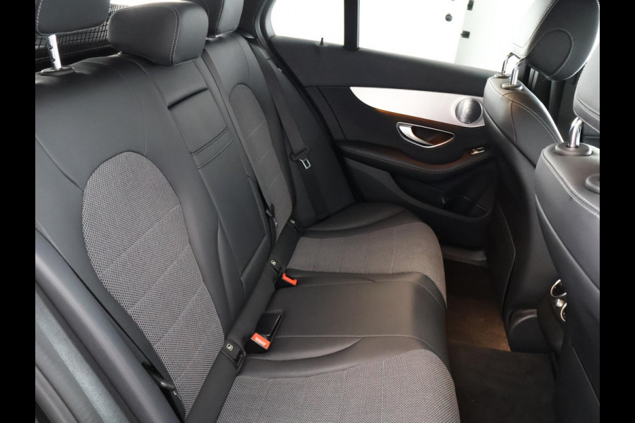 Mercedes-Benz C-Klasse Estate 180 Sport Edition | Burmester Audio | Navigatie | Camera | Half Leder |