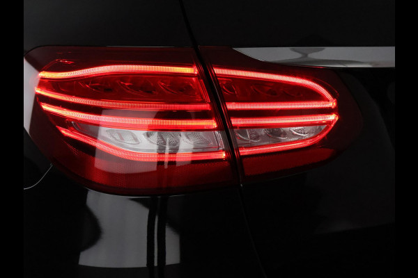 Mercedes-Benz C-Klasse Estate 180 Sport Edition | Burmester Audio | Navigatie | Camera | Half Leder |