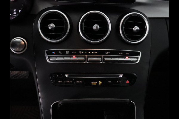 Mercedes-Benz C-Klasse Estate 180 Sport Edition | Burmester Audio | Navigatie | Camera | Half Leder |