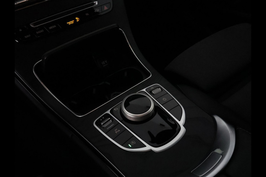 Mercedes-Benz C-Klasse Estate 180 Sport Edition | Burmester Audio | Navigatie | Camera | Half Leder |