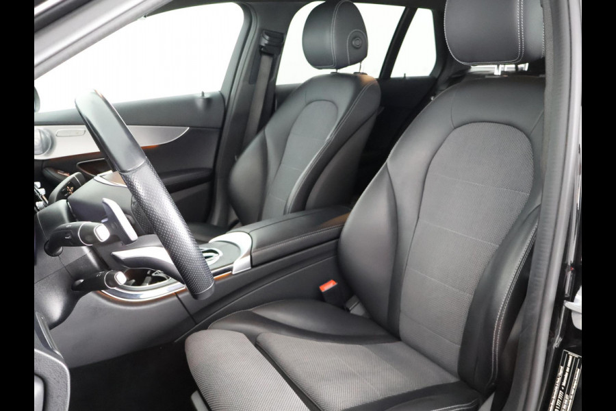 Mercedes-Benz C-Klasse Estate 180 Sport Edition | Burmester Audio | Navigatie | Camera | Half Leder |