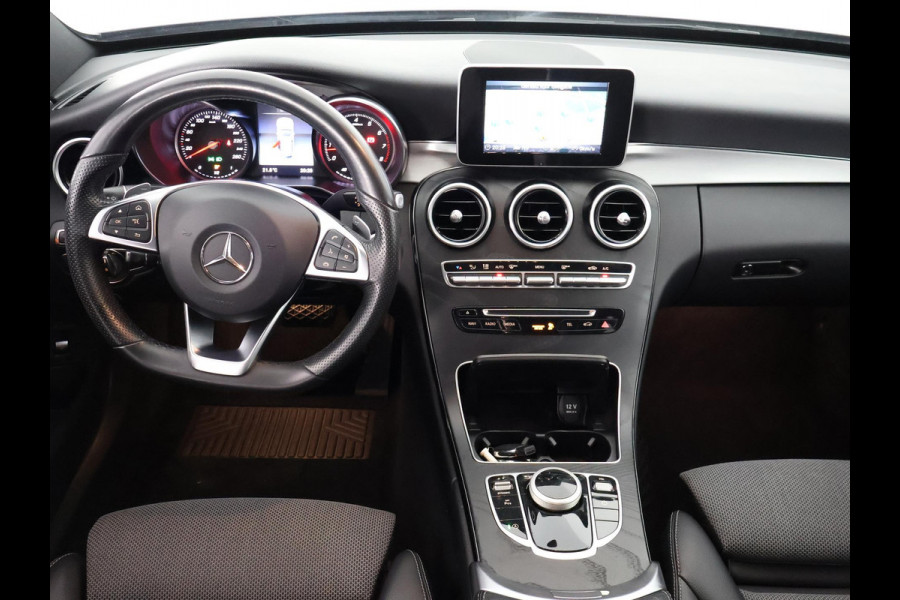 Mercedes-Benz C-Klasse Estate 180 Sport Edition | Burmester Audio | Navigatie | Camera | Half Leder |