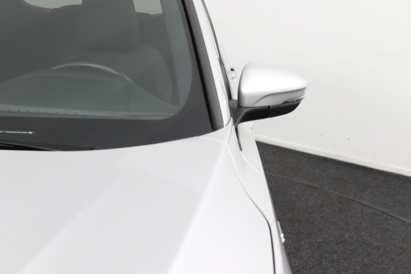 Ford FOCUS Wagon 1.0 EcoBoost Hybrid ST Line*ECC*CAM*LED*CRUISE*NAV