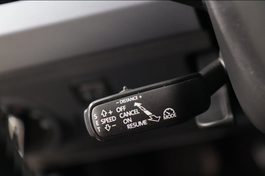 Seat Arona 1.0 TSI / ACC / CAMERA / KEYLESS / STOELVERW / CARPLAY / DODEHOEK