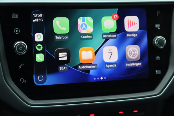 Seat Arona 1.0 TSI / ACC / CAMERA / KEYLESS / STOELVERW / CARPLAY / DODEHOEK