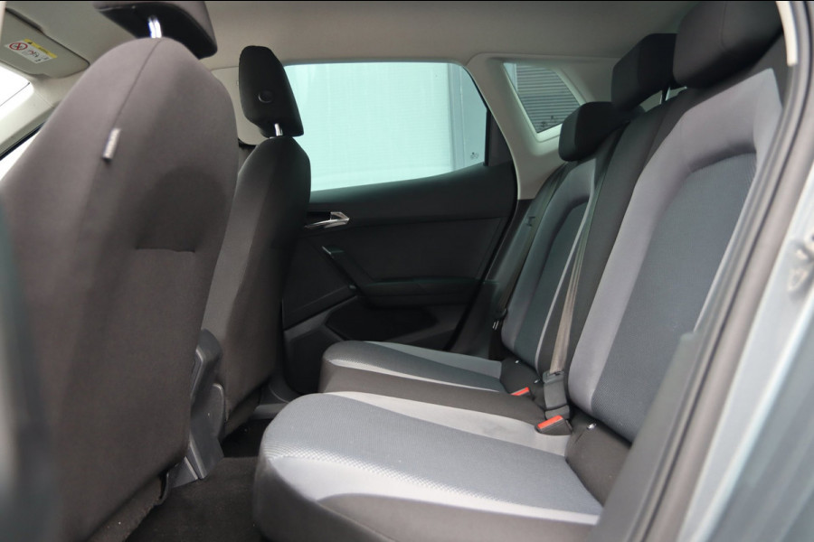Seat Arona 1.0 TSI / ACC / CAMERA / KEYLESS / STOELVERW / CARPLAY / DODEHOEK