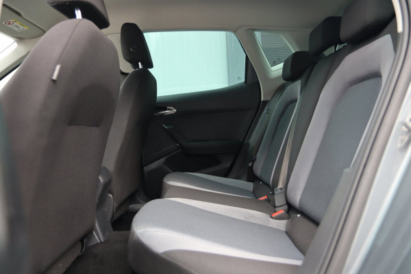 Seat Arona 1.0 TSI / ACC / CAMERA / KEYLESS / STOELVERW / CARPLAY / DODEHOEK
