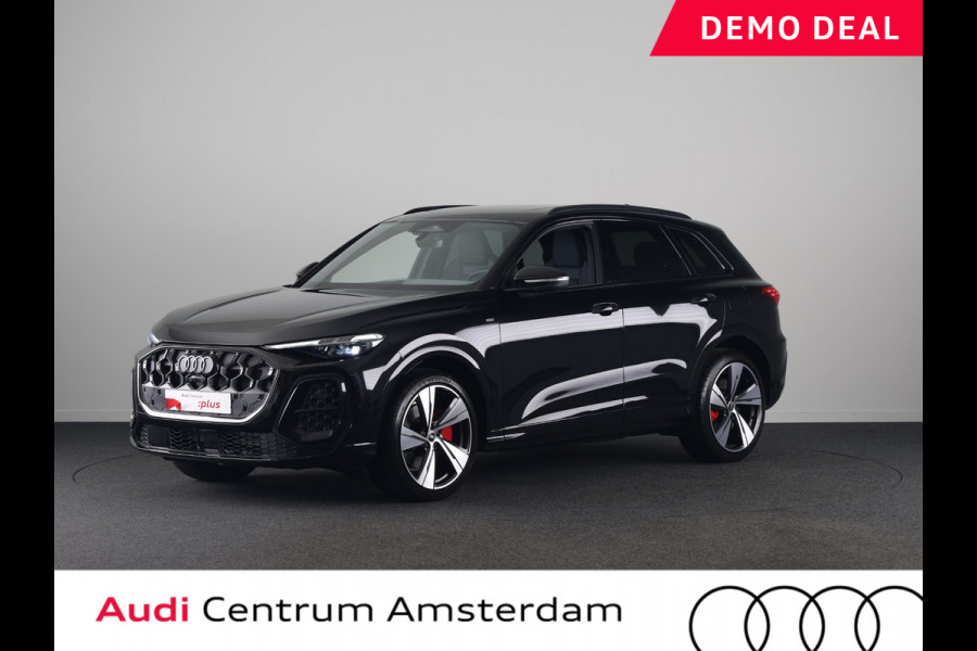 Audi Q5 S edition Competition e-hybrid 367 pk | MMI experience plus met B&O | Trekhaak, elektr. wegklapbaar | Panorama-glasdak | MMI bijrijdersdisplay |