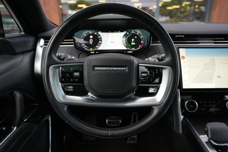 Land Rover Range Rover 3.0 P510e HSE PHEV 510 pk koelbox elektrische trekhaak 22" achterasbesturing zeer complete HSE-uitrusting