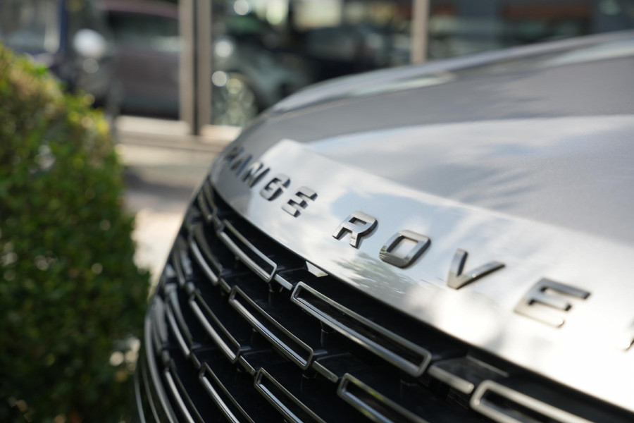 Land Rover Range Rover 3.0 P510e HSE PHEV 510 pk koelbox elektrische trekhaak 22" achterasbesturing zeer complete HSE-uitrusting