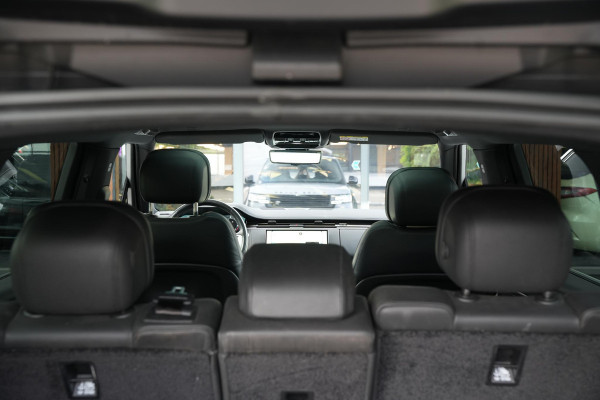 Land Rover Range Rover 3.0 P510e HSE PHEV 510 pk koelbox elektrische trekhaak 22" achterasbesturing zeer complete HSE-uitrusting