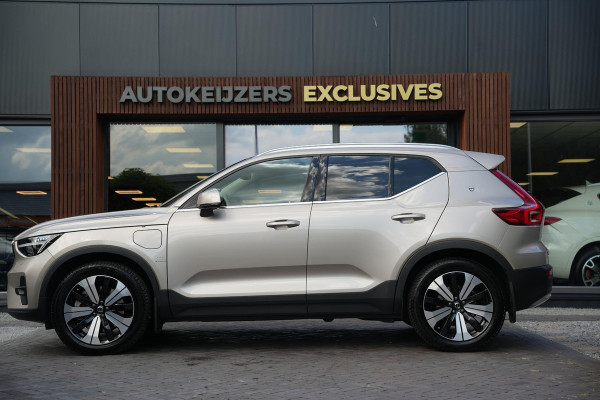 Volvo XC40 1.5 T4 Plug-in hybrid Ultimate Bright Panoramadak Leer Harman/Kardon