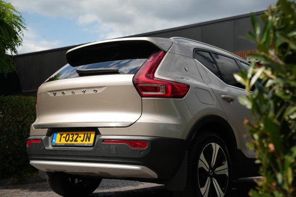 Volvo XC40 1.5 T4 Plug-in hybrid Ultimate Bright Panoramadak Leer Harman/Kardon