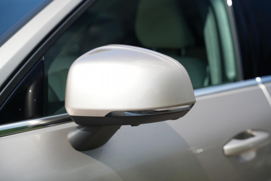 Volvo XC40 1.5 T4 Plug-in hybrid Ultimate Bright Panoramadak Leer Harman/Kardon