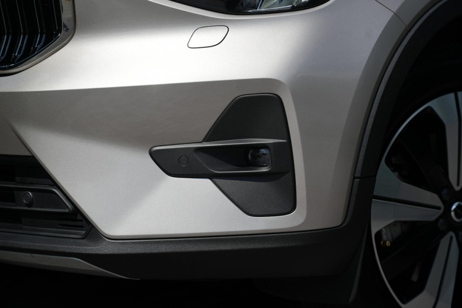 Volvo XC40 1.5 T4 Plug-in hybrid Ultimate Bright Panoramadak Leer Harman/Kardon
