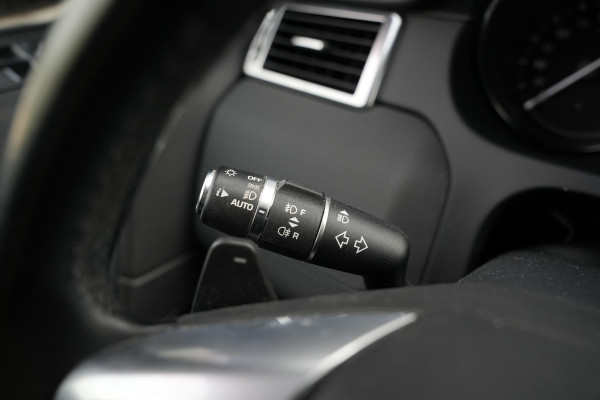 Land Rover Discovery Sport 2.0 Si4 SE