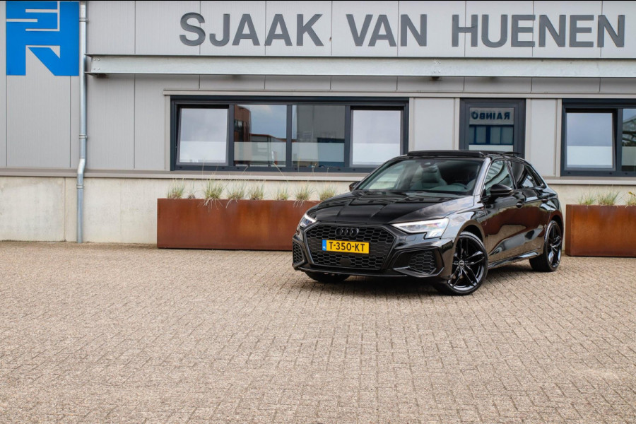 Audi A3 Sportback 40 TFSI e PHEV S Edition S-line 204pk S-Tronic! 1e|DLR|Kuipstoelen|Virtual Cockpit|Panoramadak|LED Matrix|Black