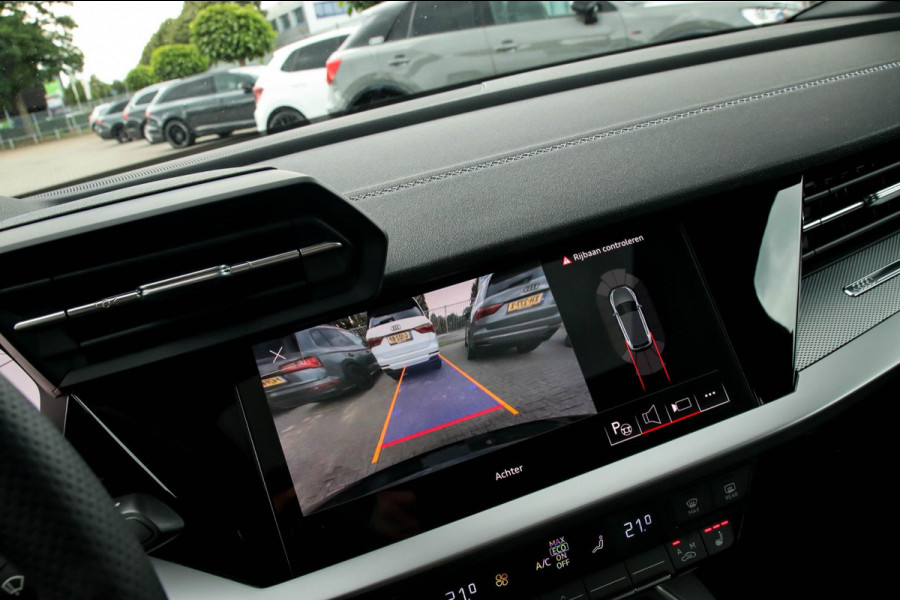 Audi A3 Sportback 40 TFSI e PHEV S Edition S-line 204pk S-Tronic! 1e|DLR|Kuipstoelen|Virtual Cockpit|Panoramadak|LED Matrix|Black