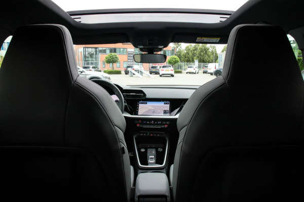 Audi A3 Sportback 40 TFSI e PHEV S Edition S-line 204pk S-Tronic! 1e|DLR|Kuipstoelen|Virtual Cockpit|Panoramadak|LED Matrix|Black