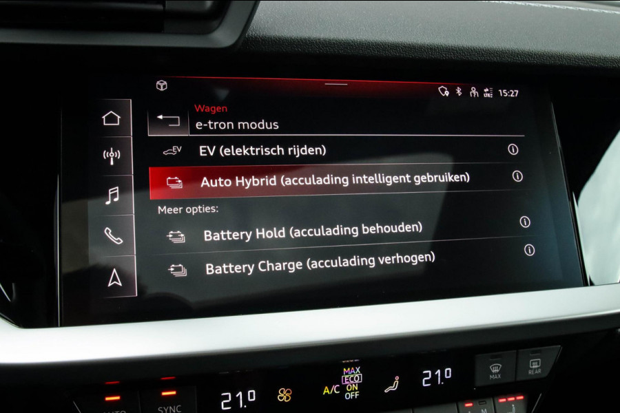 Audi A3 Sportback 40 TFSI e PHEV S Edition S-line 204pk S-Tronic! 1e|DLR|Kuipstoelen|Virtual Cockpit|Panoramadak|LED Matrix|Black