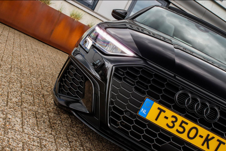 Audi A3 Sportback 40 TFSI e PHEV S Edition S-line 204pk S-Tronic! 1e|DLR|Kuipstoelen|Virtual Cockpit|Panoramadak|LED Matrix|Black