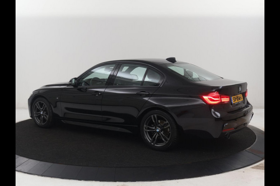 BMW 3 Serie 318i Edition M Sport Shadow Executive | Leder | Stoelverwarming | Cruise control | Navigatie | Park assist | Climate control