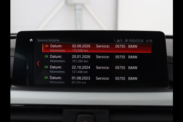 BMW 3 Serie 318i Edition M Sport Shadow Executive | Leder | Stoelverwarming | Cruise control | Navigatie | Park assist | Climate control