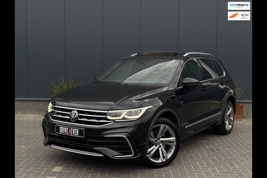 Volkswagen Tiguan 1.4 TSI eHybrid 3x R-Line FULL PANO | NAVI | CARPLAY | CAMERA | SPORTVELGEN | IQ LIGHT