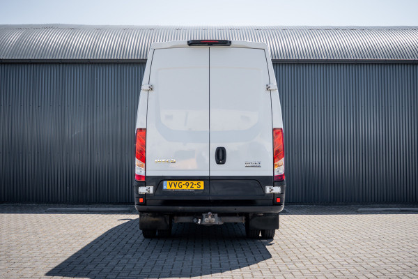 Iveco Daily 35C14 | L2H2 | Automaat | Trekhaak 3.5T | Elektr. Airco | Camera | Cruise