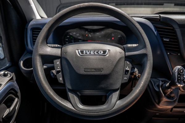 Iveco Daily 35C14 | L2H2 | Automaat | Trekhaak 3.5T | Elektr. Airco | Camera | Cruise