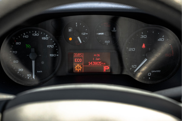Iveco Daily 35C14 | L2H2 | Automaat | Trekhaak 3.5T | Elektr. Airco | Camera | Cruise