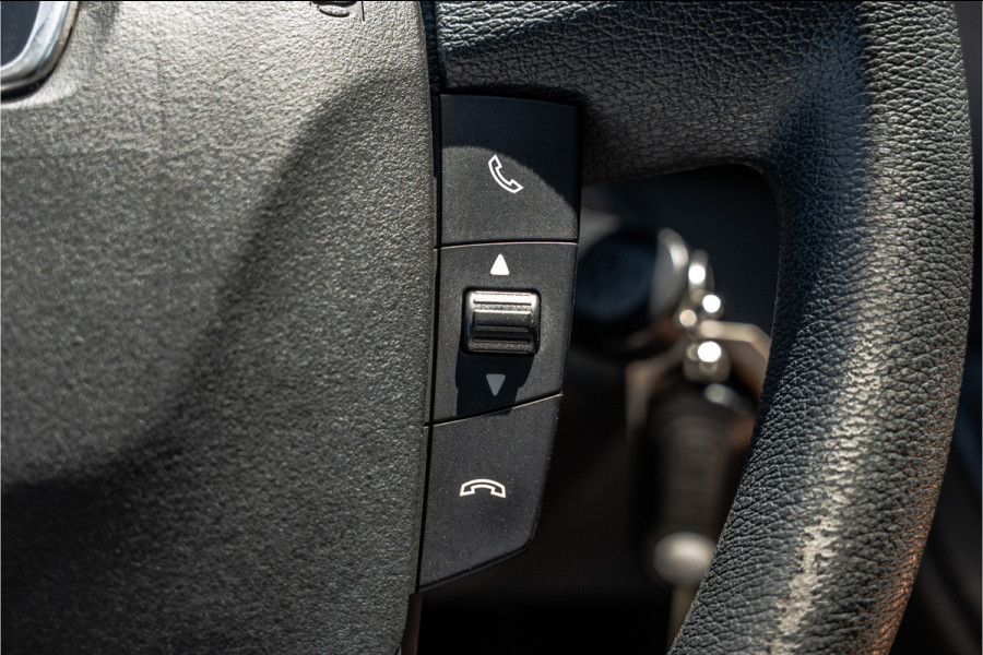 Iveco Daily 35C14 | L2H2 | Automaat | Trekhaak 3.5T | Elektr. Airco | Camera | Cruise