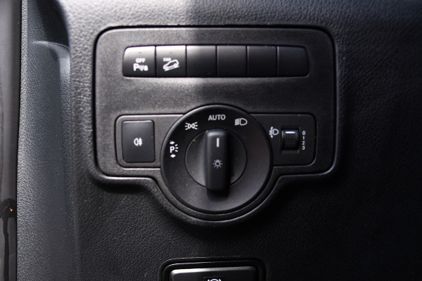 Mercedes-Benz Vito 119 CDI L3 PB Edition Camera, Cruise, Carplay, LED, 190pk, Stoelverwarming, Trekhaak, multimedia, Automaat, Uniek!