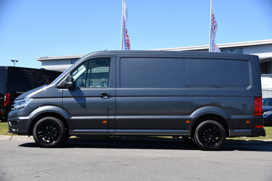 Volkswagen Crafter 35 2.0 TDI L3H2 Highline PB Edition Full Options! Adaptieve Cruise, Camera, Carplay, LED, Stuur verwarming, 177pk, Automaat, Multimedia, Stoelverwarming, Uniek!
