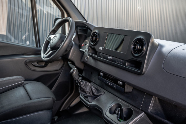 Mercedes-Benz Sprinter 311 CDI RWD L2H2 | | Volledig Ingericht | Mbux | Camera | Climatronic